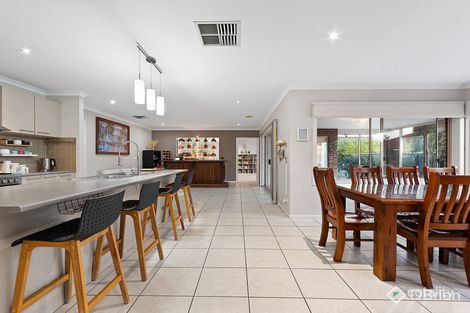 Property photo of 19 Grandview Crescent Hillside VIC 3037