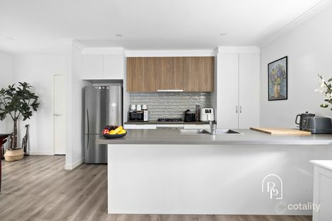 Property photo of 2/12 Thomas Street Baxter VIC 3911