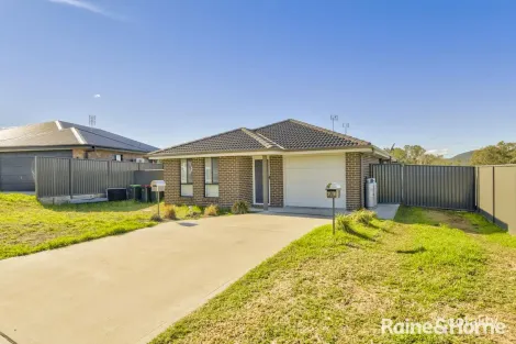 1/8 Cliffdale Pl, Kootingal, NSW 2352