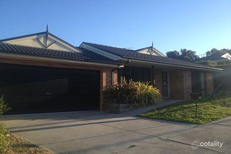 13 Ash Cres, Pakenham, VIC 3810