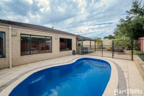 Property photo of 16 Woodbine Loop Tapping WA 6065