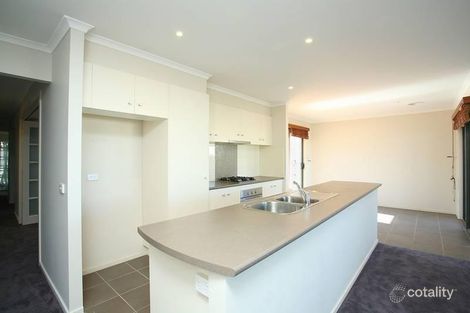 Property photo of 19 Scotney Crescent Derrimut VIC 3026