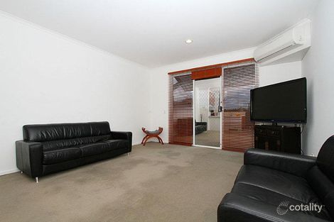 Property photo of 225 Wiltshire Drive Kew VIC 3101