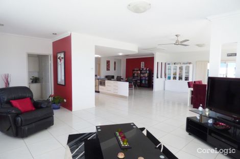 Property photo of 15 Callistemon Crescent Tin Can Bay QLD 4580
