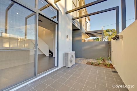 Property photo of 1/38 Boundary Road Camp Hill QLD 4152