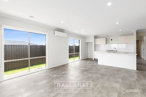 Property photo of 17 Moore Way Lucas VIC 3350