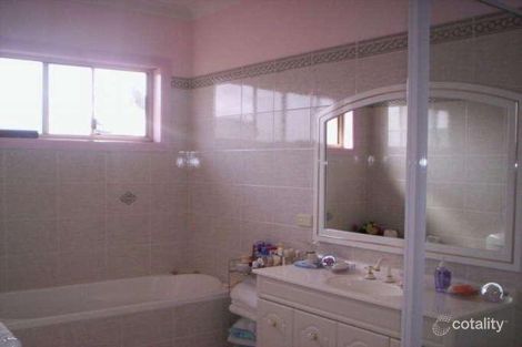 Property photo of 12 Geraldton Drive Redhead NSW 2290