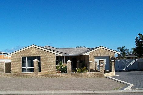 15 Ashton Cl, Mount Tarcoola, WA 6530