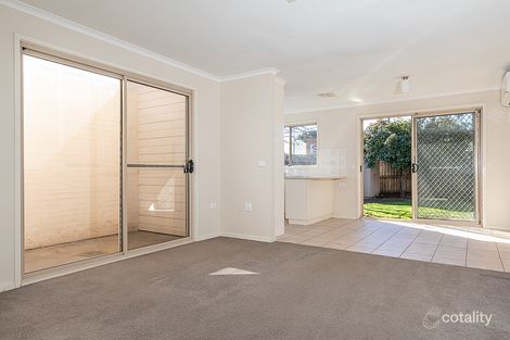 Property photo of 12 Larkin Close Gordon ACT 2906