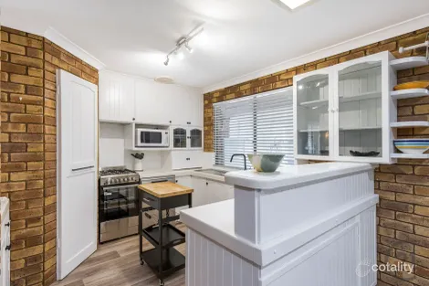 Property photo of 16 Ewing Crescent Dawesville WA 6211