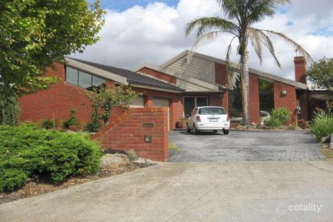 2 Cliffer Pl, Taylors Lakes, VIC 3038