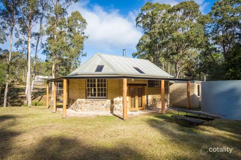 Property photo of 24 Strathmore Crescent Kalaru NSW 2550
