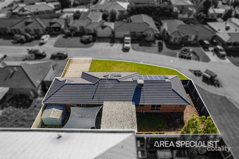 Property photo of 12 Capri Court Pakenham VIC 3810