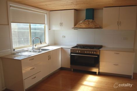 Property photo of 21 Lee Street Deer Park VIC 3023