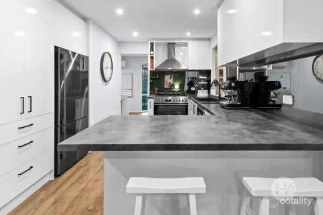 Property photo of 25 Clarendon Drive Somerville VIC 3912