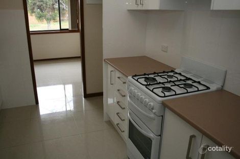 Property photo of 2 Fraser Street Mount Austin NSW 2650