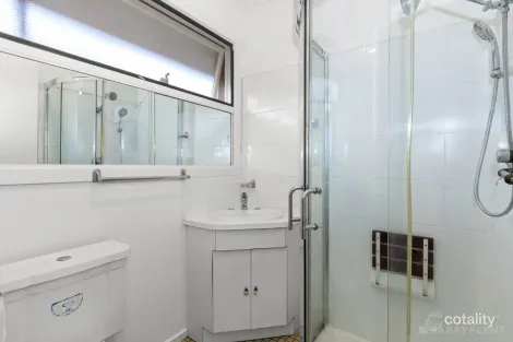 Property photo of 60 Illawarra Crescent Dandenong North VIC 3175