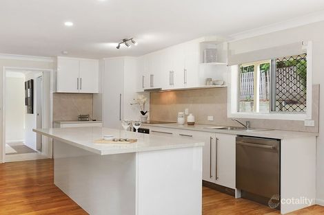Property photo of 18 Orlando Crescent Springwood QLD 4127