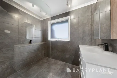 Property photo of 4/83-85 Taylors Road St Albans VIC 3021