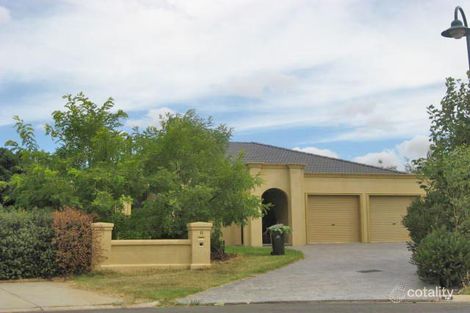 11 Balonne Cl, Taylors Lakes, VIC 3038