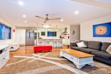 Property photo of 14 Silvertop Street Keperra QLD 4054