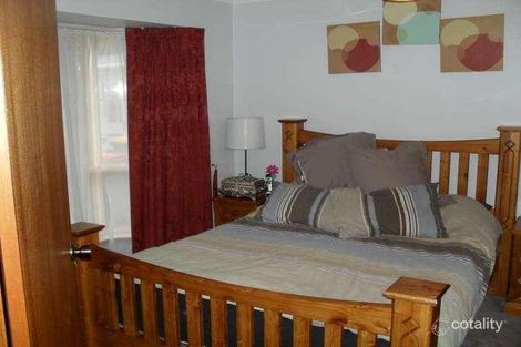 Property photo of 4 Hughes Crescent Pooraka SA 5095