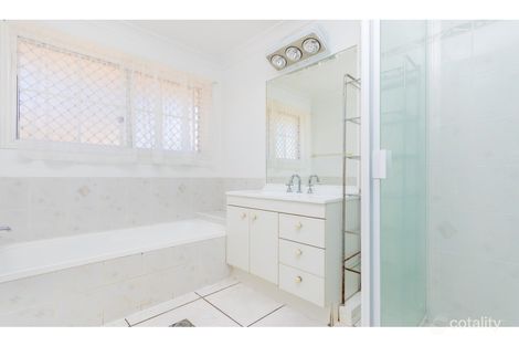 Property photo of 3 Braidwood Avenue Murrumba Downs QLD 4503