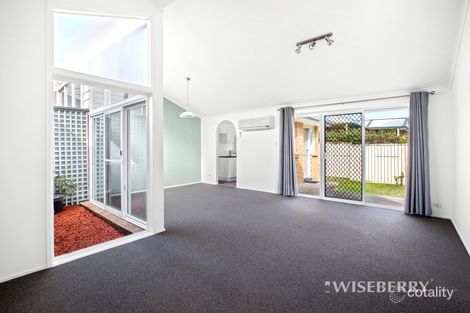 Property photo of 2/32 Avonlea Avenue Gorokan NSW 2263