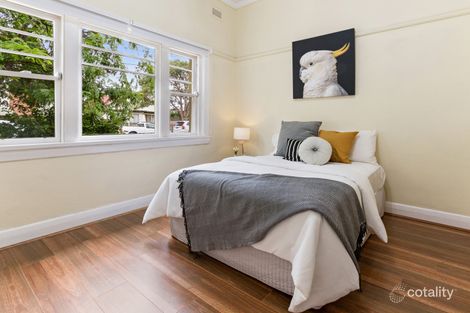 Property photo of 10 Verdun Grove Reservoir VIC 3073