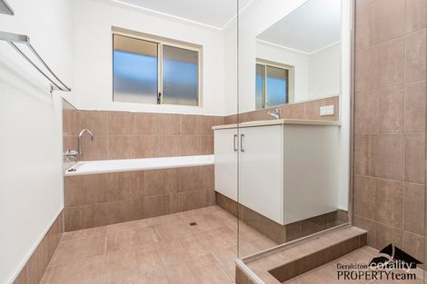 Property photo of 31 Swell Terrace Glenfield WA 6532