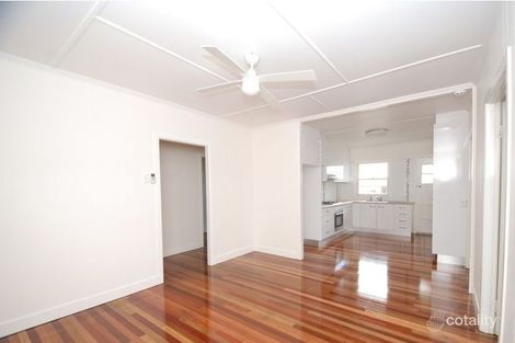 Property photo of 559 Oxley Avenue Redcliffe QLD 4020