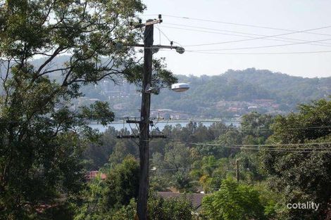 Property photo of 137 Brisbane Water Drive Point Clare NSW 2250