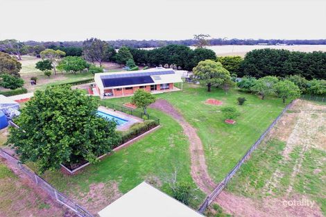 145 Leveretts Lane, Beremboke, VIC 3342