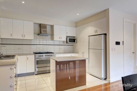Property photo of 2/5 Aumann Drive Templestowe VIC 3106