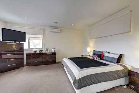 Property photo of 2/5 Aumann Drive Templestowe VIC 3106