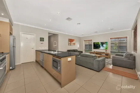 Property photo of 3 Canopy Way Craigieburn VIC 3064