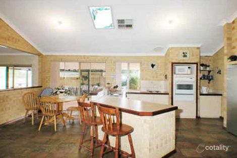 Property photo of 4 Richon Heights Mount Richon WA 6112
