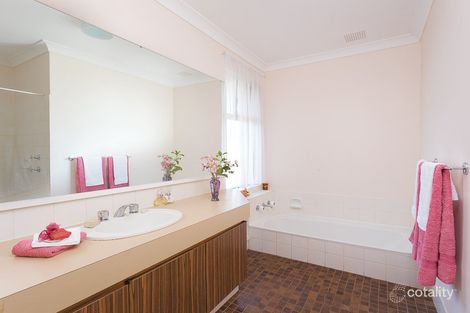 Property photo of 31 Spigl Way Bateman WA 6150