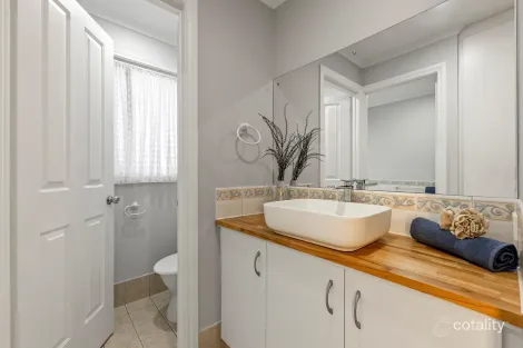 Property photo of 14 Kentia Drive Para Hills West SA 5096