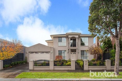 15 Pooley Bridge Rd, Mordialloc, VIC 3195