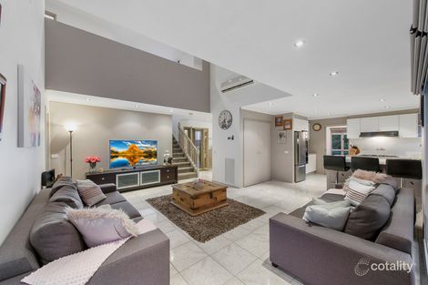 Property photo of 10 Marquet Court Hillside VIC 3037