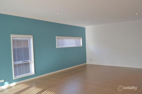 Property photo of 17 Galley Road Vincentia NSW 2540