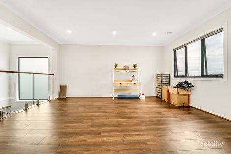 Property photo of 9 Roebling Street Craigieburn VIC 3064