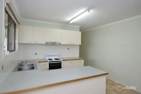 Property photo of 28 Wilga Street Kin Kora QLD 4680