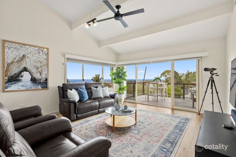 25 Kanangra Dr, Thirroul, NSW 2515