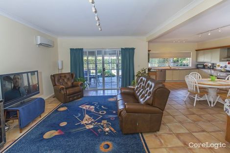 Property photo of 9 Cedar Court Brookfield QLD 4069