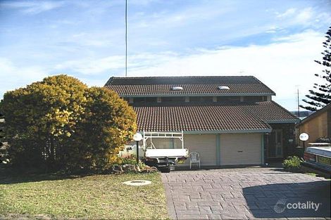 Property photo of 30 Andrew Street Lake Munmorah NSW 2259