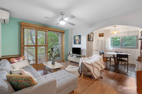 8/10 Stirrat St, Coorparoo, QLD 4151