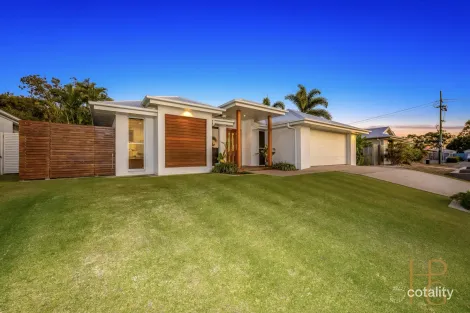 4 SARRA PL, BUNDABERG EAST, QLD 4670