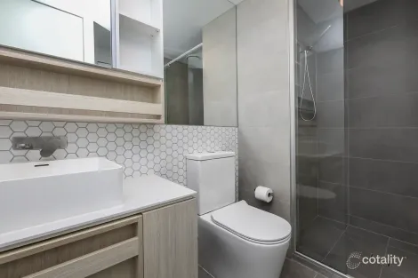 Property photo of 1012/40 Hall Street Moonee Ponds VIC 3039